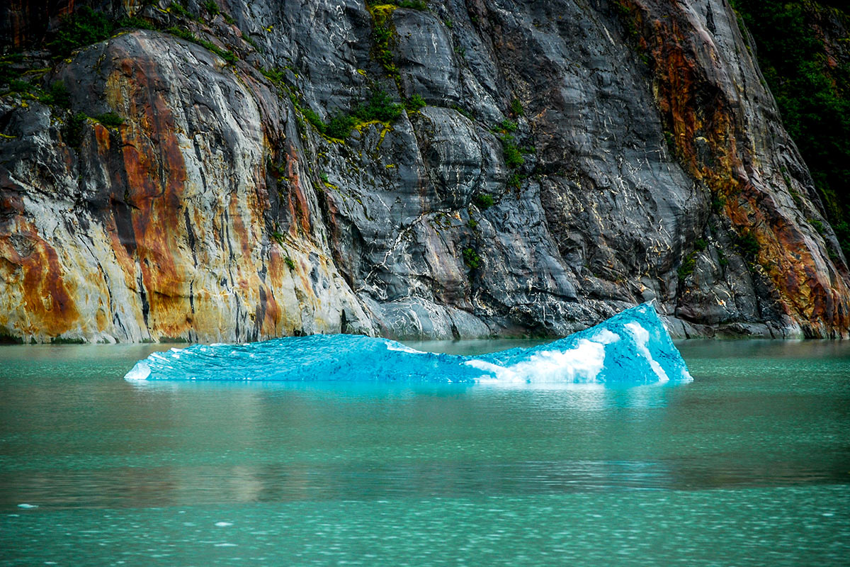 alaska inside passage blue glacier ice