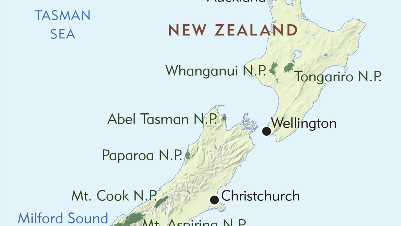 A map of New Zealand highlighting cities, national parks, and geographic features.